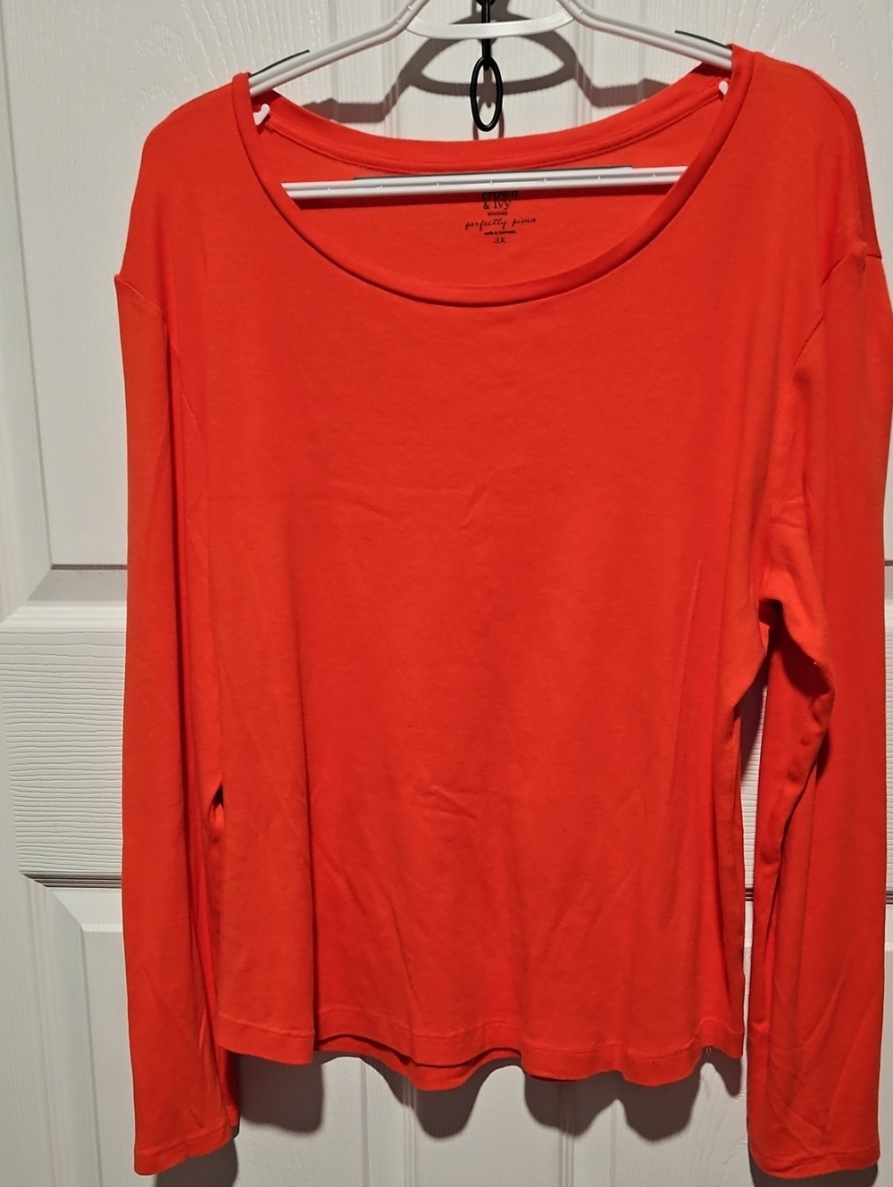 crown & ivy Bright Orange Scoop Neck Long Sleeve Top